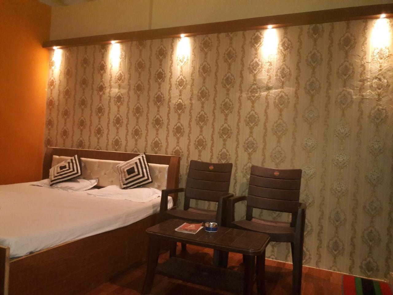Buddha Guest House Варанаси Экстерьер фото