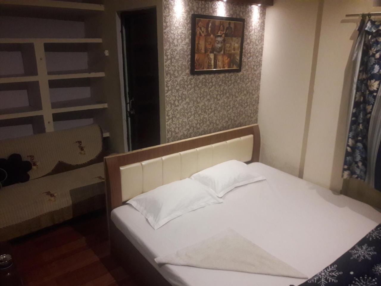 Buddha Guest House Варанаси Экстерьер фото